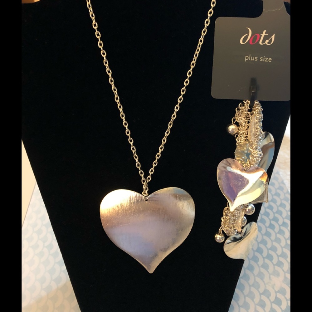Silver heart necklace and bracelet❤️